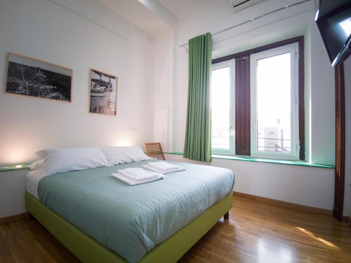 Bed & Breakfast 5 Sirene Napoli